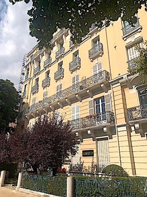 Apartment L'albert 1er - Ancien Palace - Centre - Terrasse Vichy